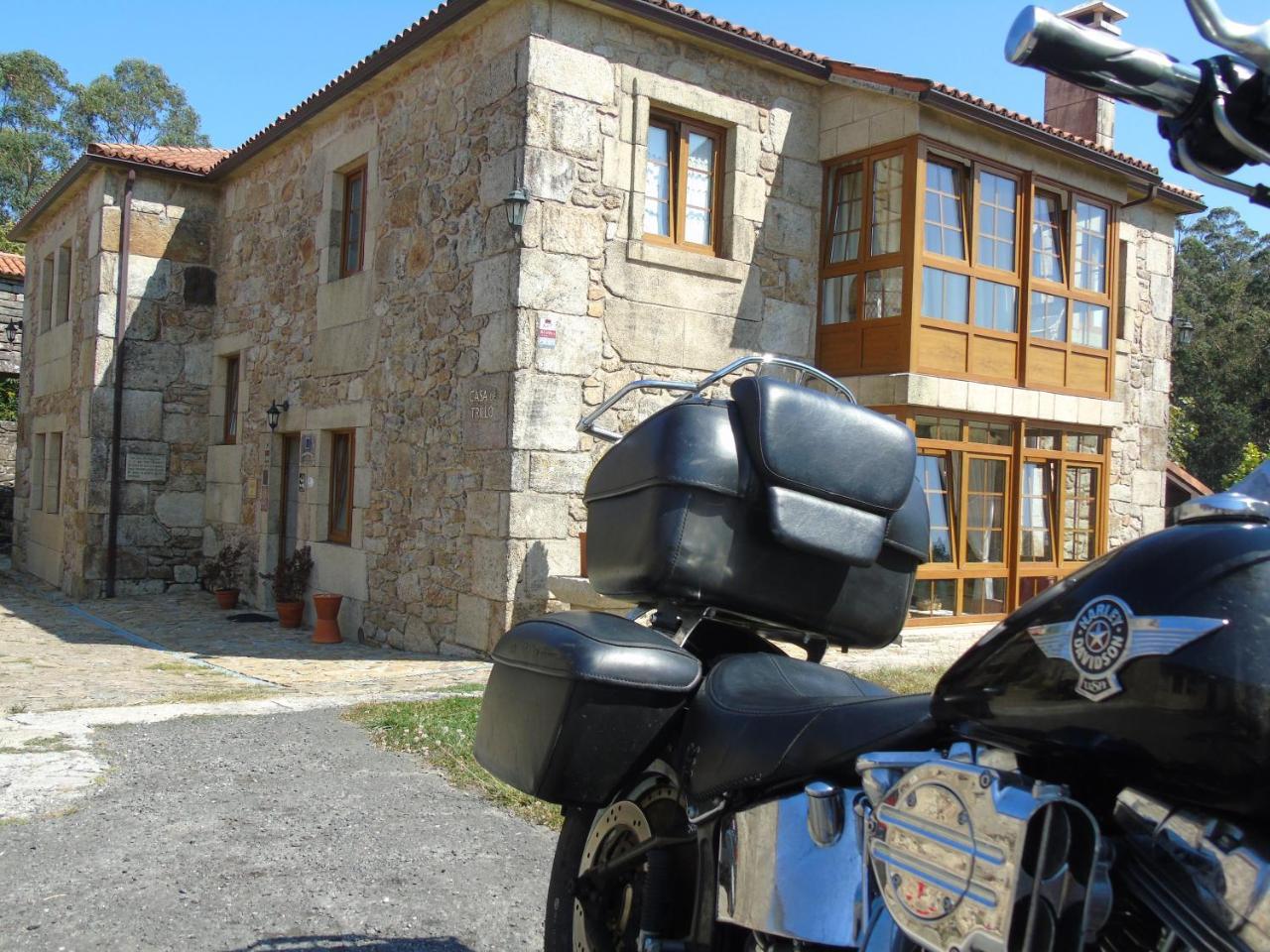 Casa De Trillo Guest House Muxia Eksteriør bilde